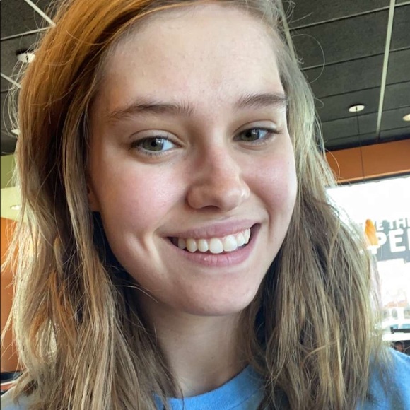 Meet your Posher, Riley - Picture 1 of 1